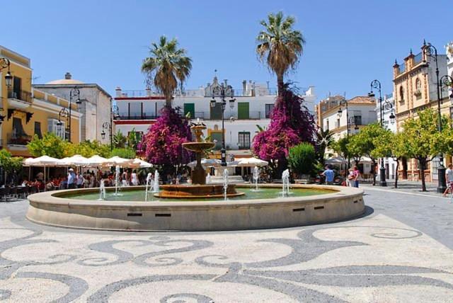 Convento De La Victoria Junto Al Cabildo Con Wifi Y Parking Gratis Apartment Sanlucar de Barrameda Luaran gambar